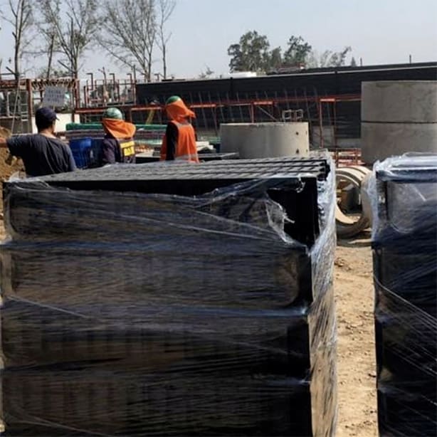 CENTRO-COMERCIAL-ALTOS-DEL-PARQUE-2